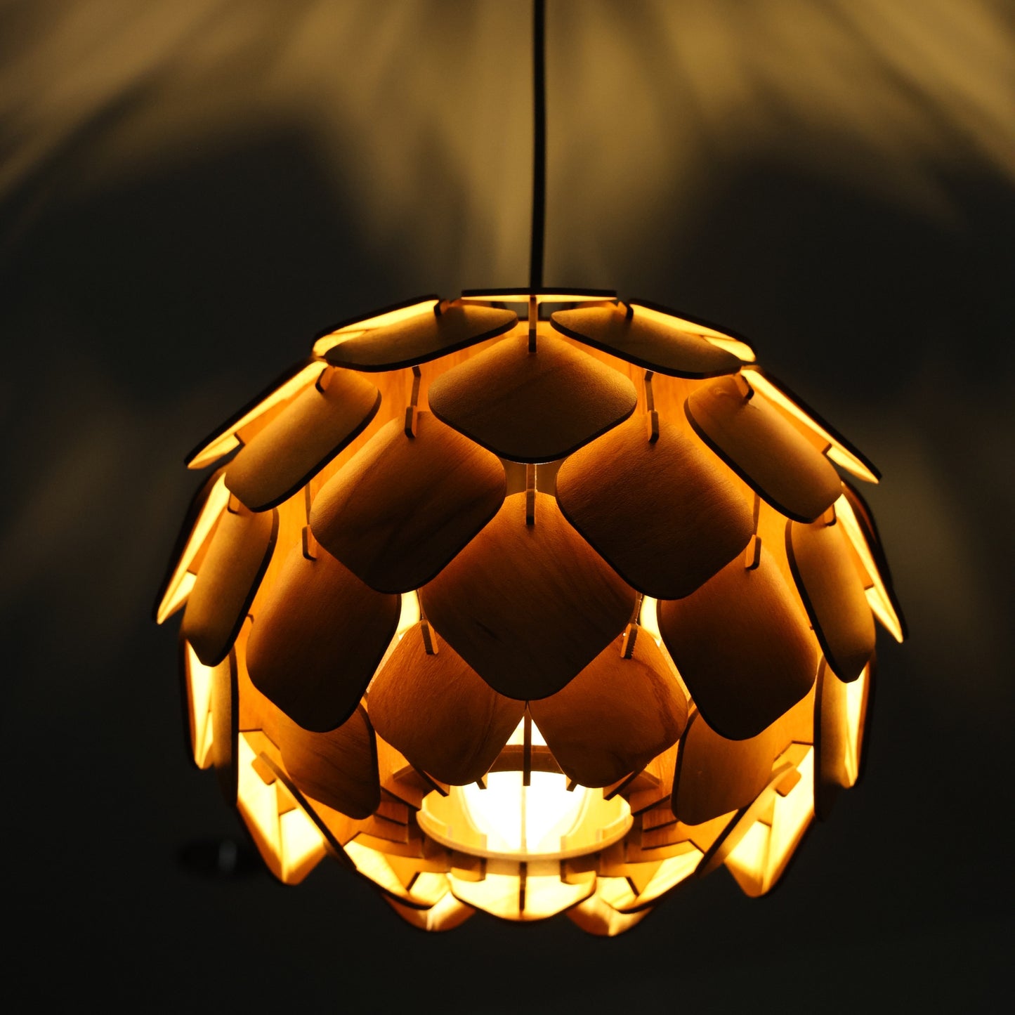 Pendant lamp | Wooden Ceiling lamp | Wooden Hanging lamp | handcrafted | Home decore | Chandelier Light